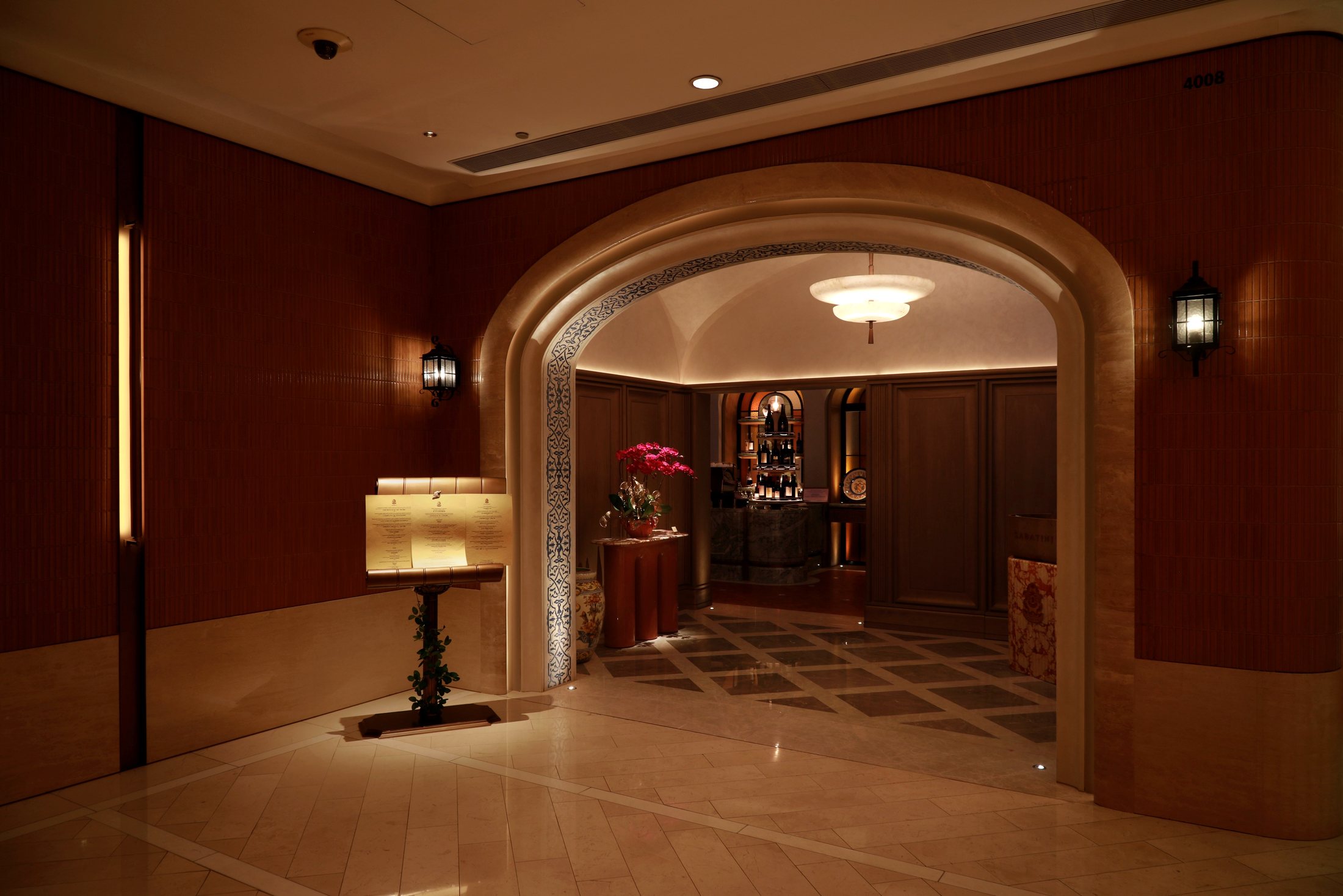 Sabatini restaurant lighting design